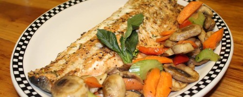 Baked Salmon with veggies on the side