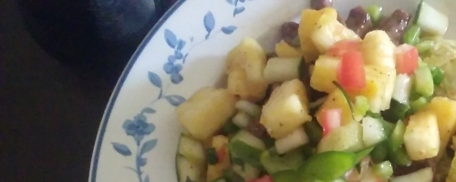 Sirloin and mixed green salad