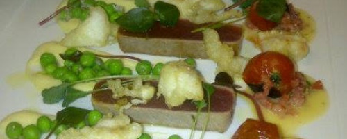 Seared ahi tuna with crab tempura