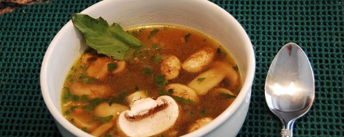 Caldo de hongos