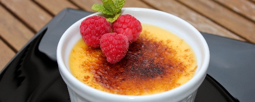 Crema catalana with raspberries
