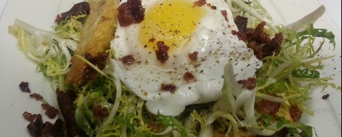 Lyonnaise salad