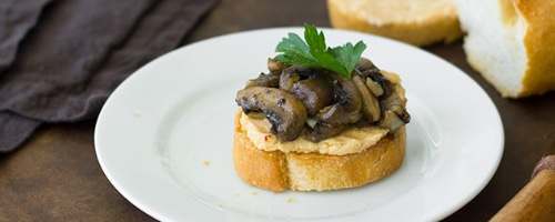 Mushroom crostini
