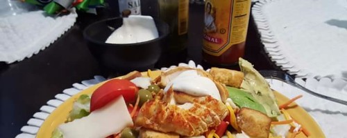 Grilled chicken salad