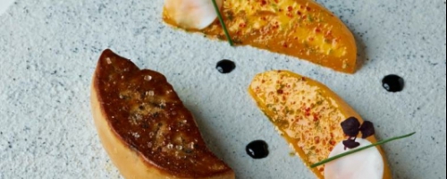 Foie gras poêlé, mangue roti et noix de coco