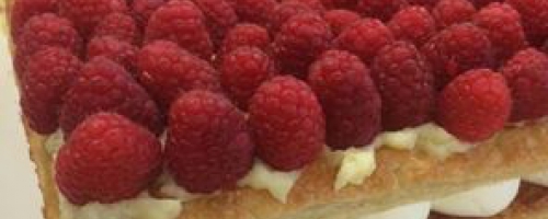 Gâteau mille feuilles à la framboise