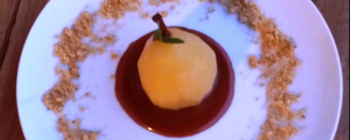 Poire Pochée et son crumble noisette caramel