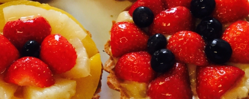 fruit and creme patissiere tartlets