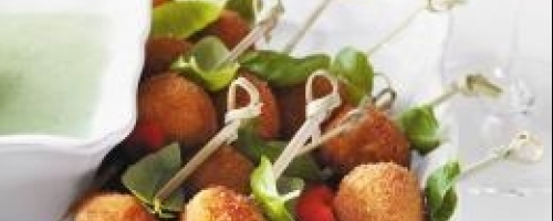 Brochettes de boconcini basilic et au poivron rouge