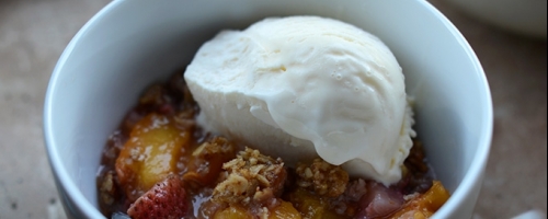 Fresh fruit crisp