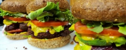 Raw On Da Porch burger