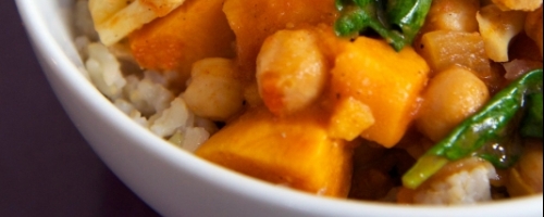 Vegan pineapple coconut curry