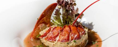 Ensalada de Bogavante con Gazpacho de Fresas