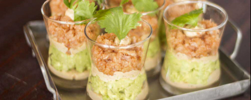 Vasito de tartar de langostinos y kimchi
