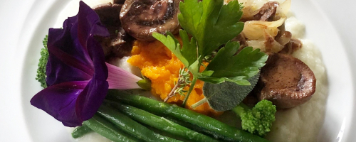 Rognons de veau flambé au cognac et ses légumes de saison