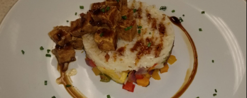Teriyaki tofu rice with saute veg
