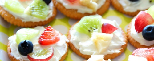 Fruit crackers