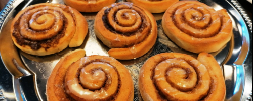 Cinnamon rolls