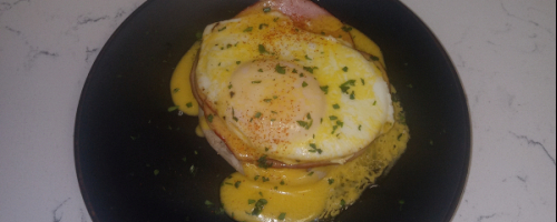 Eggs Benedict