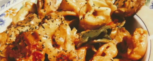 Tortelini sauce rosée au saucisse sauté
