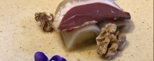Traditionnel poireau vinaigrette au tour de la noix