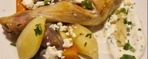 Poulet rôtie, légumes de saison et sauce schimich