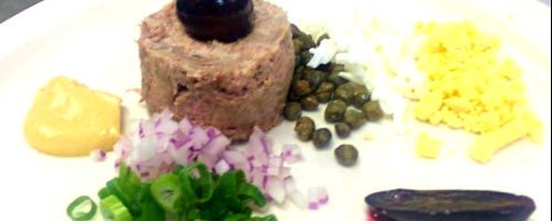 Rillettes de porc avec garniture non traditionnelle