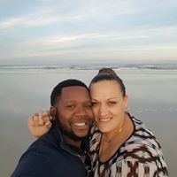 Foodie Travis N Shalon