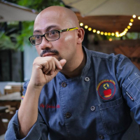 Chef gustavo Comamonos el mundo